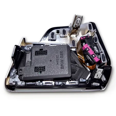 CANchecked Display MFD32 Gen2 preassembled for BMW 3/4-series M2 Coupe RHD 2021+