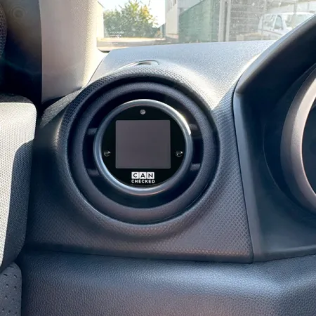 CANchecked Ramka nawiewu z miejscem na wyświetlacz 52mm MFD15 Mazda 3 MPS