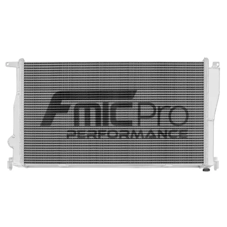 Chłodnica wody FMIC.Pro BMW 3 Seria F30 320d 08-19