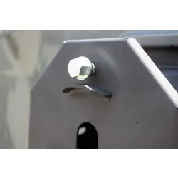 Uchwyt koła zapasowego IOD Performance Nissan Patrol Y61