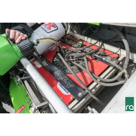 Bezpośredni wlew i korek Radium Engineering