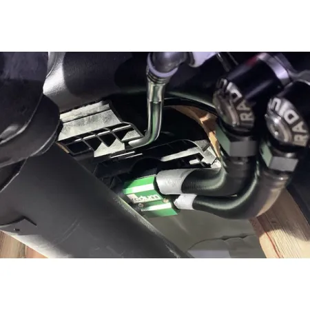 Zestaw uchwytów / mocowań przewodów paliwowych Supra MK5 Radium Engineering