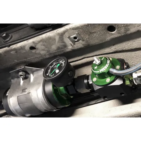 Fuel Pressure Regulator and Fuel Filter Kit Microglass BMW E46 M3 Radium Engineering