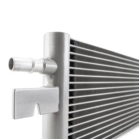 Chłodnica oleju skrzyni biegów Mishimoto Toyota Supra 2020+