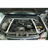 Rozpórka przednia (Front Upper Bar) 018 Ultra Racing Daihatsu Cuore 99-04