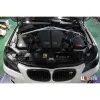 Rozpórka przednia (Front Upper Strut) Bar Ultra Racing BMW M5 E60 05-10