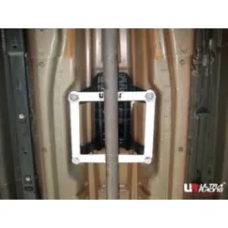 Rozpórka środkowa dolna (Mid Lower H-Brace) Ultra Racing Fiat Grande Punto 8V 1.4 06+