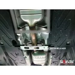 Rozpórka środkowa (Mid Lower Brace) (3420) Ultra Racing Mercedes C200/C205/C250/C300 2.0T 15-21/E300 3.0T 16+/C220D 2.2D 14-21 2WD