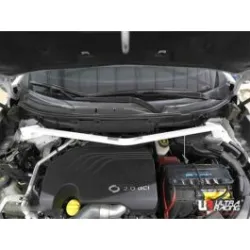 Rozpórka przednia (Front Upper Strut Bar)(4119) Ultra Racing Renault Samsung QM6 (HC) 2.0/2.0D 4WD 16+