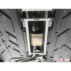 Rozpórka środkowa (Mid Lower Brace) (4199) Ultra Racing Mercedes V177 A250 2.0T 2WD Sedan 18+