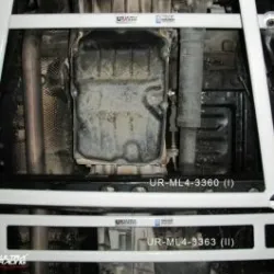 Rozpórka środkowa (Mid Lower Brace) (3363) Ultra Racing Toyota Fortuner (AN150) 2.8D 4WD 15+