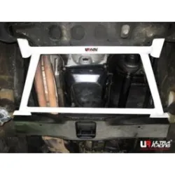 Rozpórka przednia dolna (Front Lower Brace) Ultra Racing Ssangyong Musso 93-05 2.3