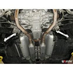 Rozpórka tylna dolna (Rear Lower Bar) (2417P) Ultra Racing Acura RL (KB-1) / Honda Legend 3.5 05-12 4WD