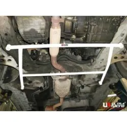 Rozpórka przednia dolna (Front Lower Brace) (3186) Ultra Racing Hyundai Trajet 2.0 2WD 99-08