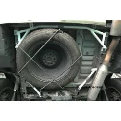 Rozpórka tylna dolna (Rear Lower Bar) (3396P) Ultra Racing Toyota Alphard/Vellfre (AH20) 2.4/3.5 4WD 08-15