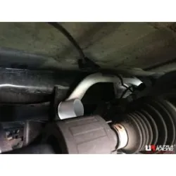 Rozpórka tylna dolna (Rear Lower Bar) (2939) Ultra Racing Mini Country Man R60 1.6T 4WD 10-16