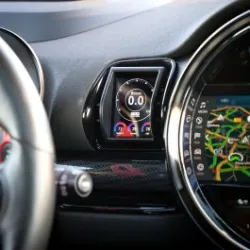 CANchecked MFD28 Gen2 for Mini Cooper F54 Clubman LHD