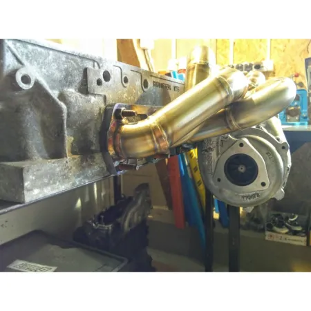 Kolektor wydechowy T5 2.5 TDI