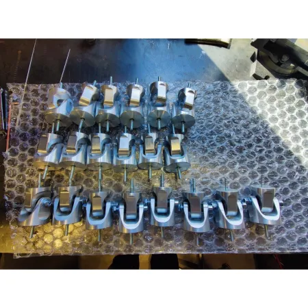 1.8T / 2.7 BiTurbo poduszki silnika