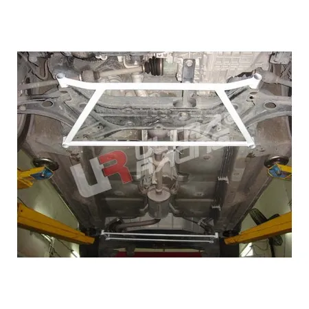 Rozpórka przednia dolna (Front Lower Brace) Ultra Racing Mitsubishi Colt 05+ 3/5D