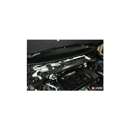 Rozpórka przednia (Front Upper Strut Bar)(3090) Ultra Racing Proton Iriz/Persona 1.6 2WD 14+