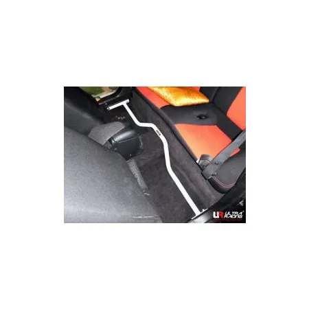 Rozpórka wewnętrzna (Room Bar) 1582 Ultra Racing Hyundai Coupe 96-99