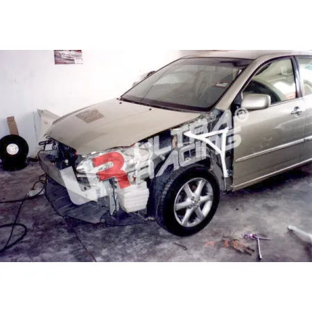 Rozpórka przedniego kielicha (Fender Brackets) Ultra Racing Toyota Altis/Corolla E12 01+