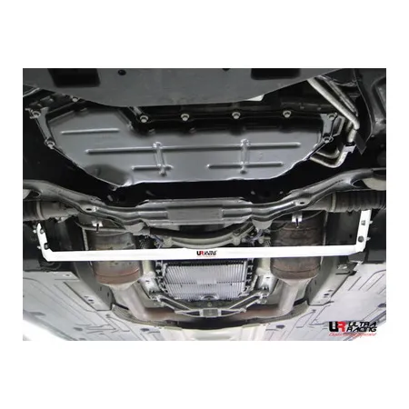 Rozpórka przednia dolna (Front Lower Bar) Ultra Racing Jaguar XF-SV8 08+ /S-Type V6 99-08