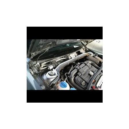 Rozpórka przednia (Front Upper Strut Bar)Ultra Racing Volkswagen Jetta 1K 05-10