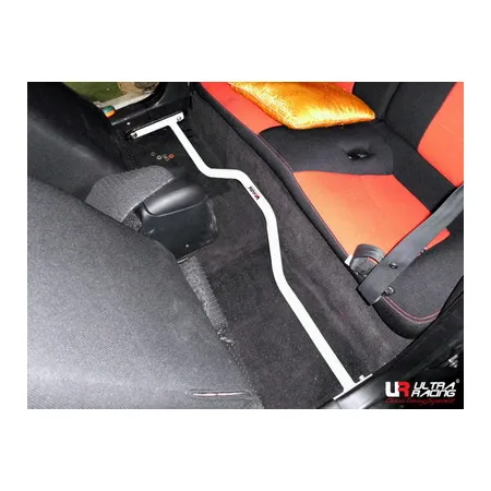 Rozpórka wewnętrzna (Room Bar) 1582 Ultra Racing Hyundai Coupe 96-99