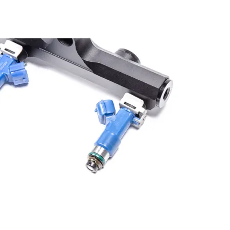 Listwa paliwowa zestaw Nissan R35 GT-R Radium Engineering