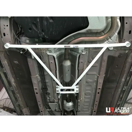 Rozpórka tylna dolna (Rear Lower Brace) Ultra Racing Mazda 2 DJ 14+ 1.5D