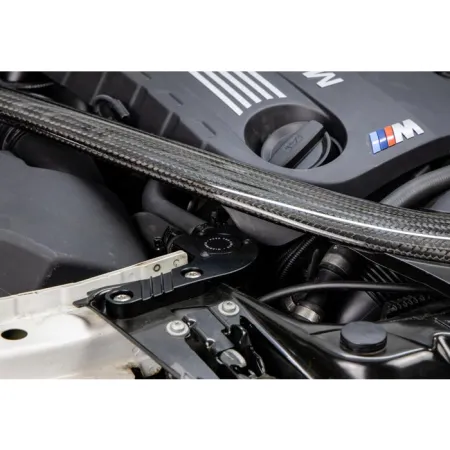 Dedykowany oil catch tank Mishimoto BMW F80 M3/M4 2015-2020 BE