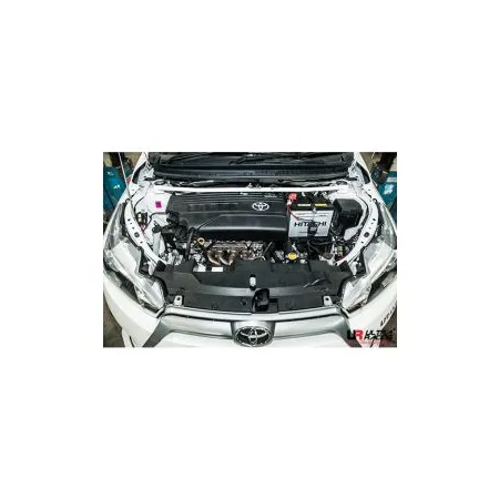 Rozpórka przednia (Front Upper Strut) Bar Ultra Racing Toyota Yaris 10+ XP13