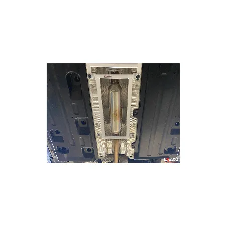 Rozpórka środkowa (Mid Lower Brace) (4190) Ultra Racing Proton X50 1.5T-Direct Injection 2WD 20+