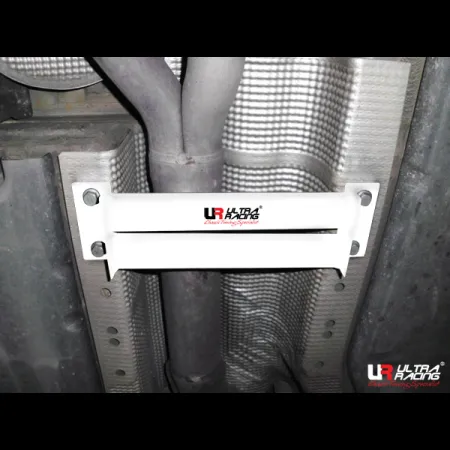 Rozpórka środkowa (Mid Lower Bar) Ultra Racing Mercedes S-Class 98-05 W220 2.8/3.2