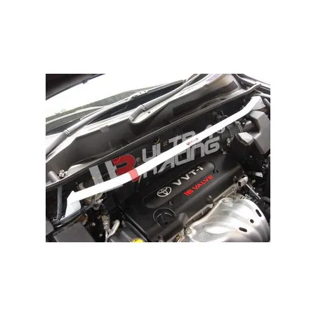 Rozpórka przednia (Front Upper Strut Bar)Ultra Racing Toyota RAV4 2.2/2.4 06+