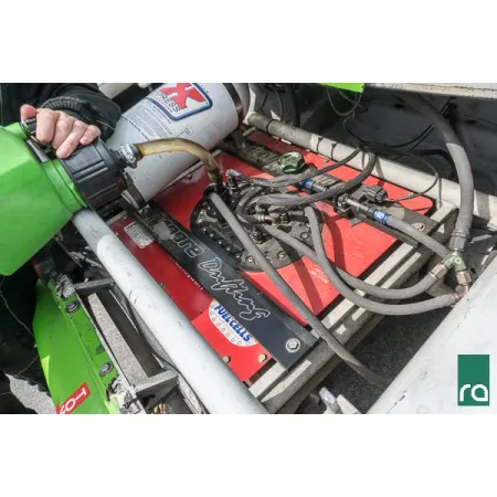 Bezpośredni wlew i korek Radium Engineering