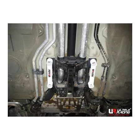 Rozpórka środkowa (Mid Lower Brace)s 1510 Ultra Racing for Porsche 911 997 05-12 3.6