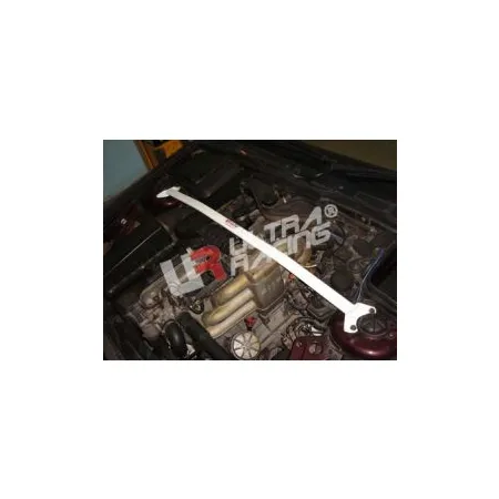 Rozpórka przednia (Front Upper Strut Bar)Ultra Racing BMW 7-Series E32