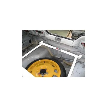 Rozpórka bagażnika (Rear Trunk Brace) Ultra Racing Honda Integra 01-06 DC5