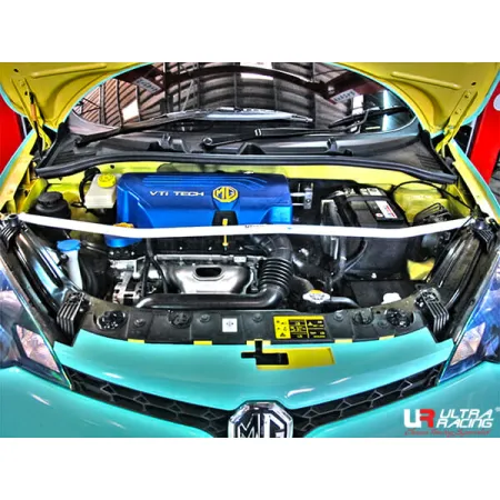 Rozpórka przednia (Front Upper Strut Bar)(3341) Ultra Racing MG 3 1.3 2WD Thailand Assembly 11+
