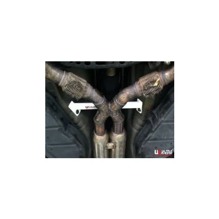 Rozpórka środkowa dolna (Mid Lower Member Brace) Ultra Racing Nissan 350Z 02-08