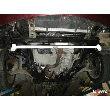 Rozpórka przednia dolna (Front Lower Tiebar) (3503) Ultra Racing Alfa Romeo 159 3.2 V6JTS Q4 4WD 05-11