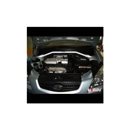 Rozpórka przednia (Front Upper Strut Bar)2084 Ultra Racing Kia Rio 1.4 11+