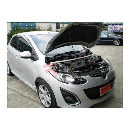 Rozpórka przednia (Front Upper Strut Bar)(RHD) Ultra Racing Mazda 2 07+