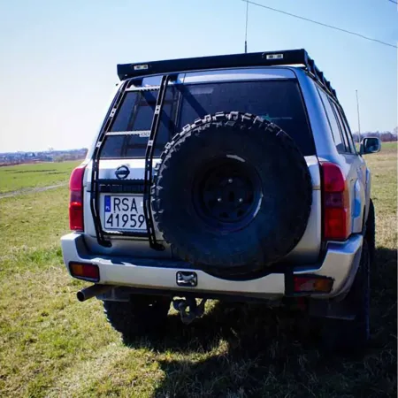 Uchwyt koła zapasowego IOD Performance do Nissan Patrol Y61