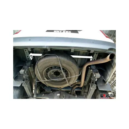 Rozpórka tylna (Rear Torsion Bar) Ultra Racing Toyota Hiace/H200 04+