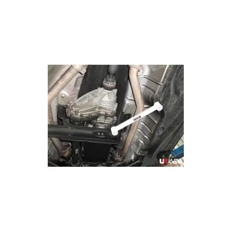 Rozpórka środkowa (Mid Lower Brace) 1888 Ultra Racing Mercedes ML 3.5 W164 05-11