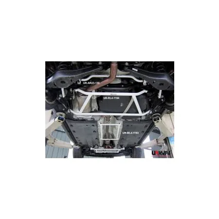 Rozpórka tylna (Rear L Brace) Ultra Racing VW Golf 6 / Scirocco 08+ / Audi A3 8P